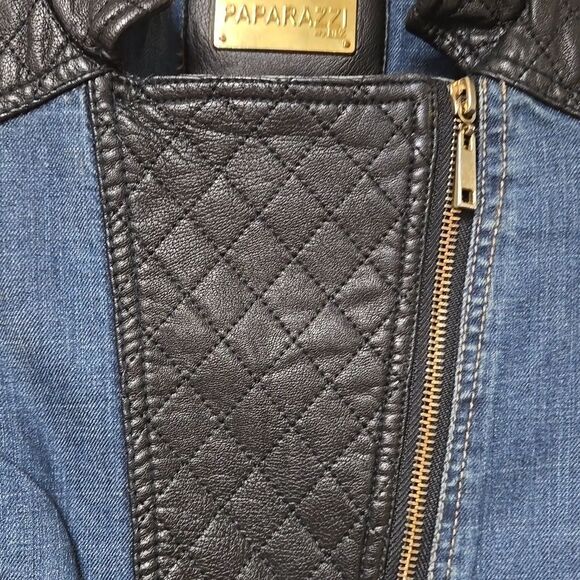 PAPARAZZI BY BIZ JEAN JACKET WITH BLACK FAUX LEATHER TRIM, SIZE MEDIUM - Picture 8 of 13